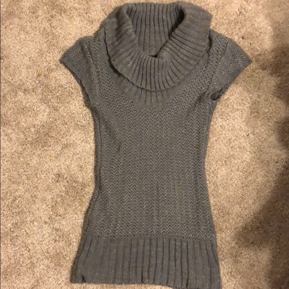 Bebe sleeveless sweater